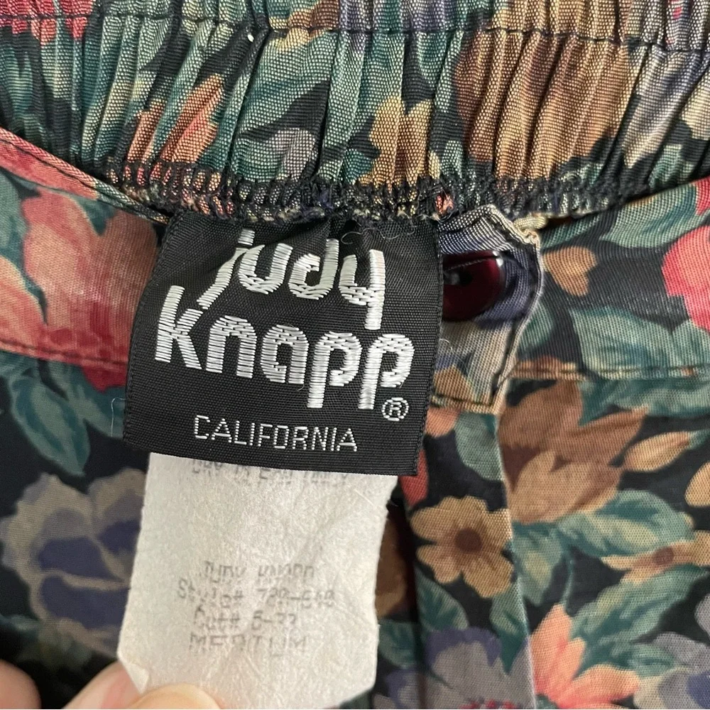 Judy Knapp Floral Women's Shorts Rayon Blend With Pockets Size Medium